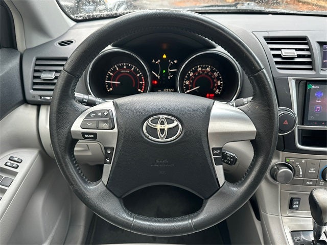 2013 Toyota Highlander Base Plus V6