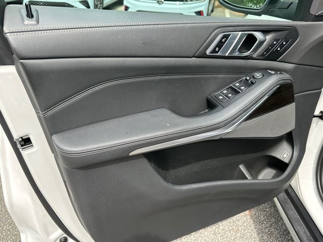 2025 BMW X5 xDrive50e