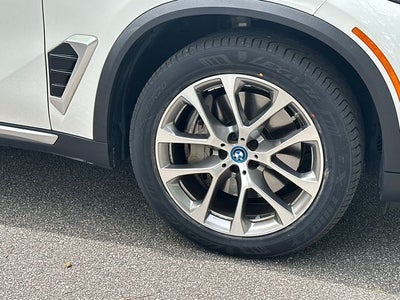 2025 BMW X5 xDrive50e