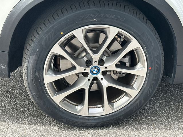 2025 BMW X5 xDrive50e
