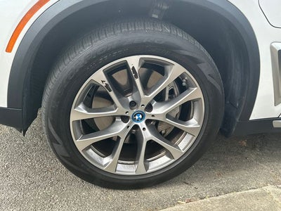 2025 BMW X5 xDrive50e