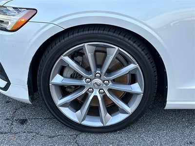 2021 Volvo S60 T6 Momentum