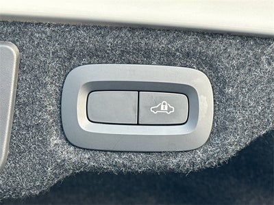 2021 Volvo S60 T6 Momentum