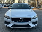 2021 Volvo S60 T6 Momentum