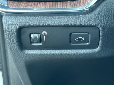 2021 Volvo S60 T6 Momentum