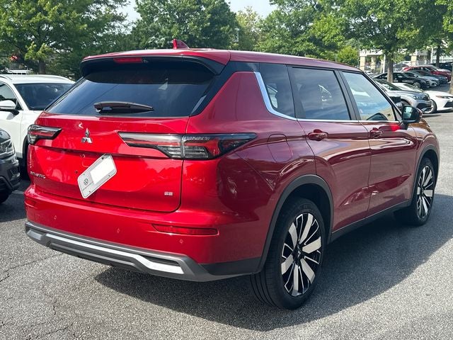 2025 Mitsubishi Outlander SE