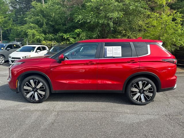 2025 Mitsubishi Outlander SE