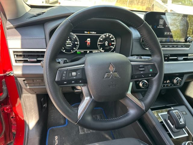 2023 Mitsubishi Outlander PHEV Base