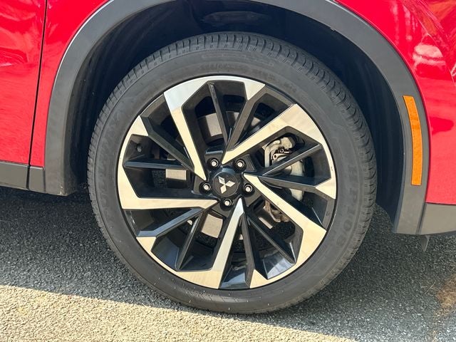 2023 Mitsubishi Outlander PHEV Base