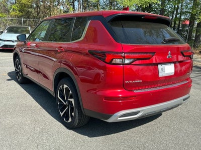 2023 Mitsubishi Outlander PHEV Base