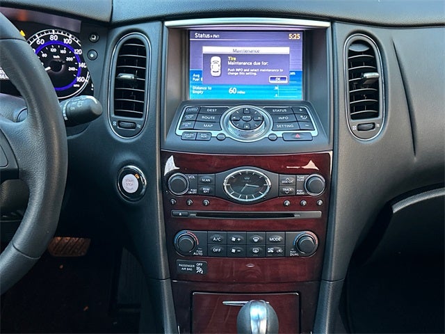 2016 INFINITI QX50 Base