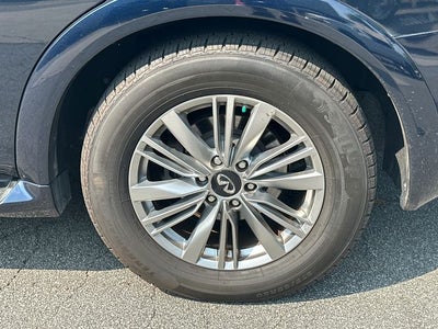 2020 INFINITI QX80 LUXE