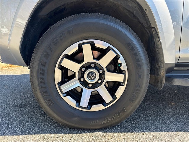 2022 Toyota 4Runner TRD Off-Road