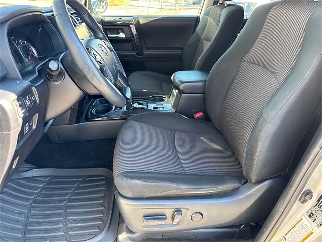 2022 Toyota 4Runner TRD Off-Road