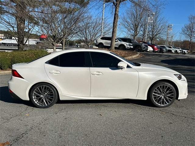 2017 Lexus IS 200t