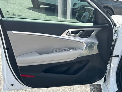 2021 Genesis G70 2.0T