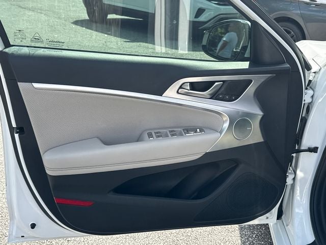 2021 Genesis G70 2.0T