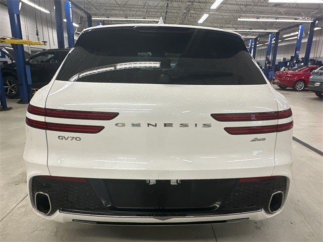 2023 Genesis GV70 2.5T