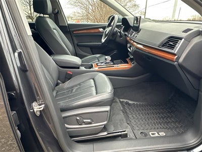 2023 Audi Q5 40 Premium quattro