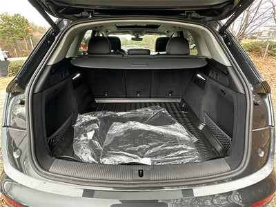 2023 Audi Q5 40 Premium quattro