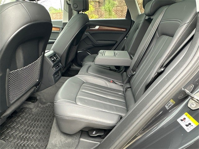 2023 Audi Q5 40 Premium quattro