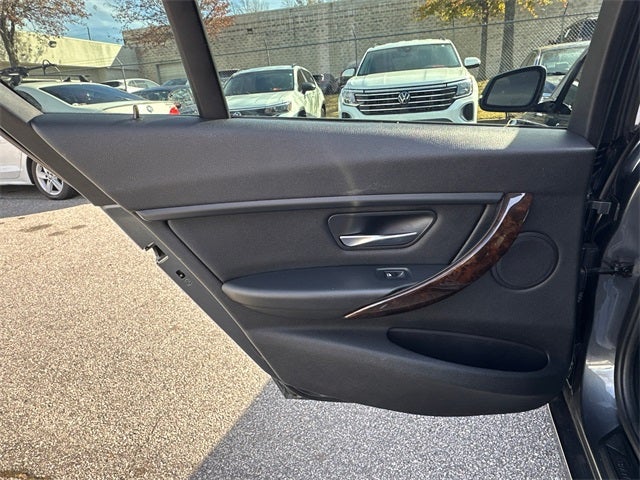 2015 BMW 3 Series 328i