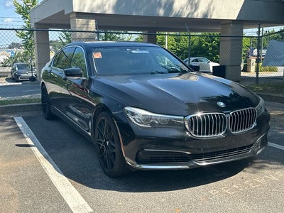 2019 BMW 7 Series 740i