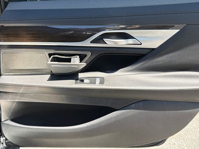 2019 BMW 7 Series 740i