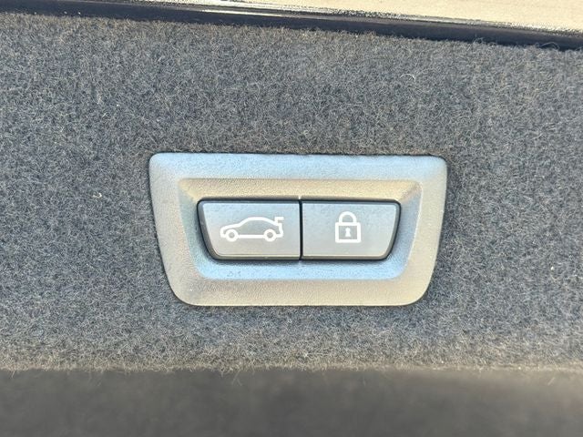 2019 BMW 7 Series 740i