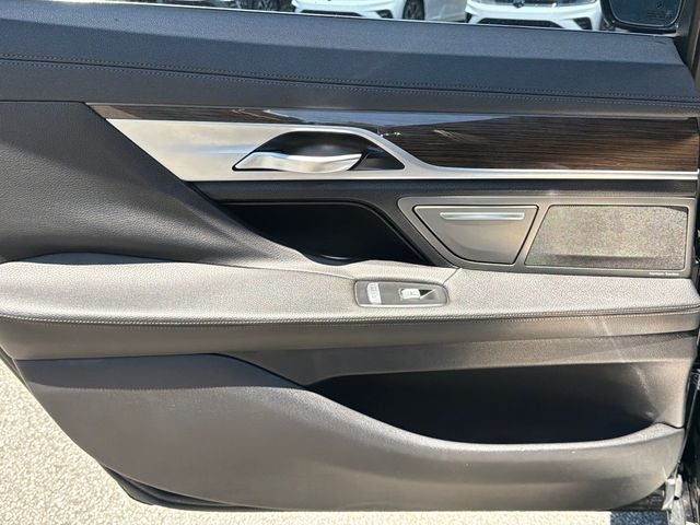 2019 BMW 7 Series 740i
