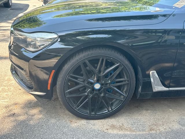 2019 BMW 7 Series 740i