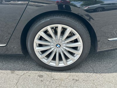 2020 BMW 7 Series 740i