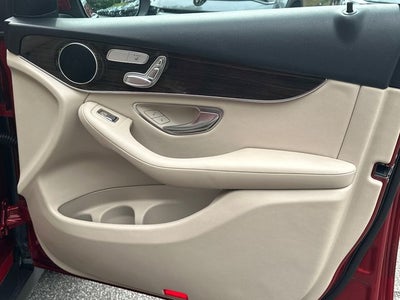 2019 Mercedes-Benz GLC GLC 300
