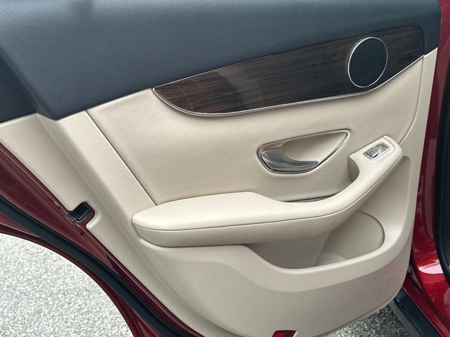 2019 Mercedes-Benz GLC GLC 300