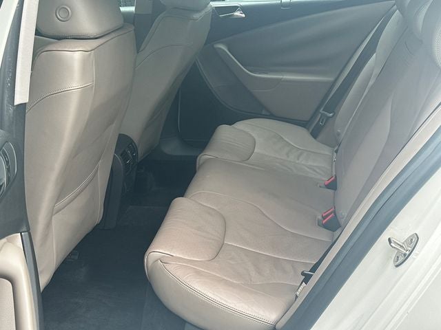 2008 Volkswagen Passat Lux