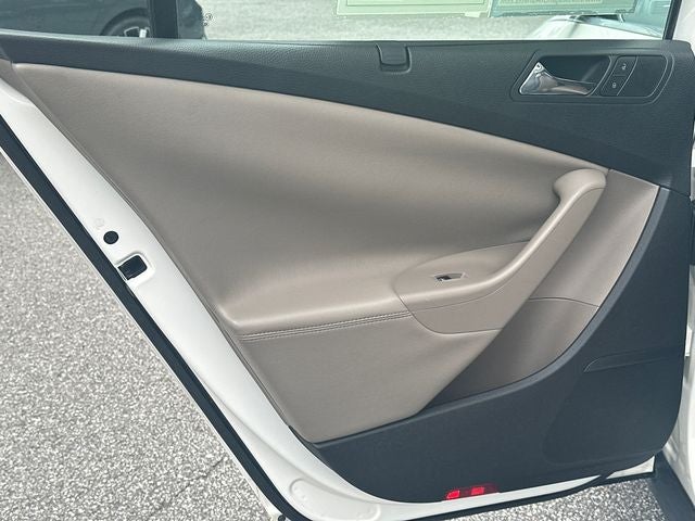 2008 Volkswagen Passat Lux