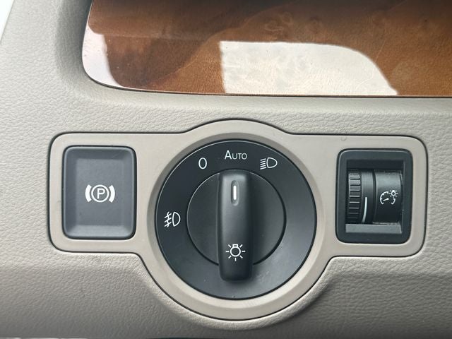 2008 Volkswagen Passat Lux