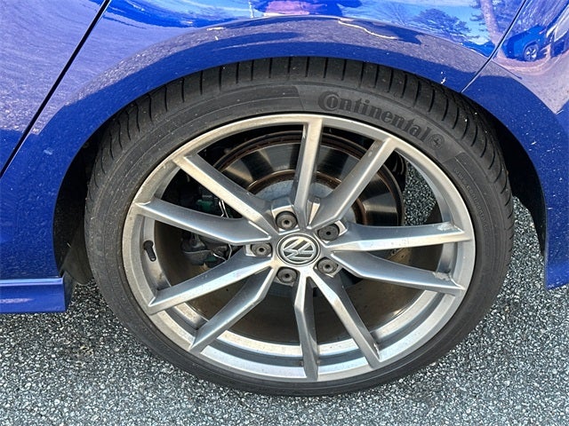 2017 Volkswagen Golf R DCC & Navigation 4Motion 4Motion