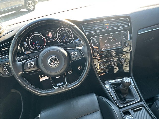 2017 Volkswagen Golf R DCC & Navigation 4Motion 4Motion