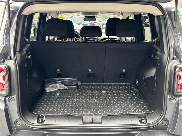 2023 Jeep Renegade Altitude